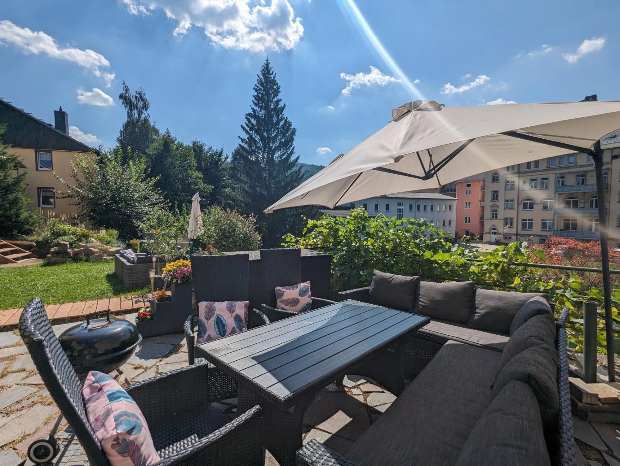 F1 - Urlaubsmagie - Helle Wohnung Mit Sauna & Pool & Whirlpool Sebnitz Ngoại thất bức ảnh